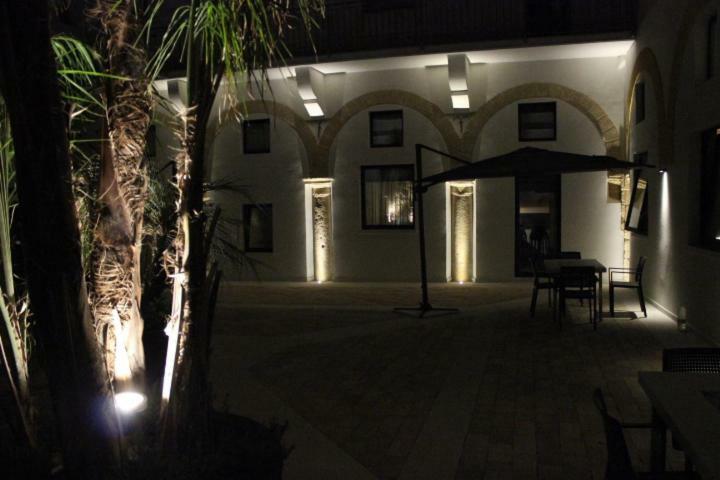 Chiostro Di S. Antonio Apartment Marsala Exterior foto
